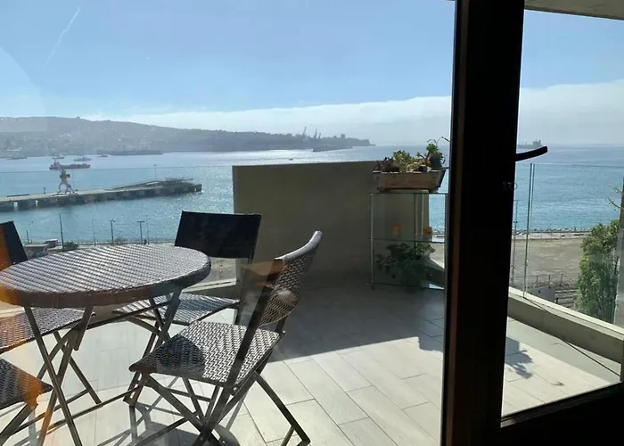 Hom I 2D2B Depto Top1 Terraza Con Vista Al Mar Valparaiso 0308
